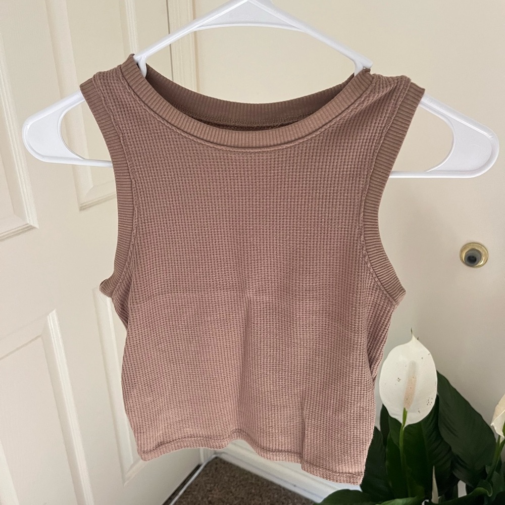 Sleeveless Ribbed Knit Top - Brown